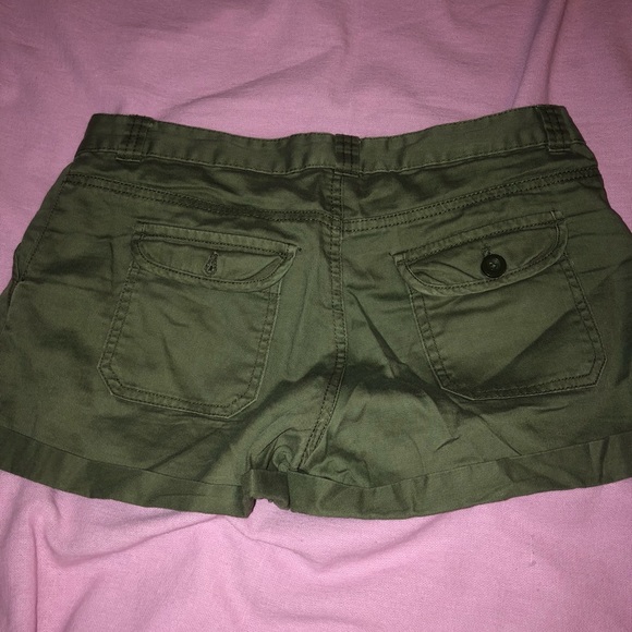 Nordstrom BP | Cargo Cropped Shorts | SZ 9 - Picture 2 of 3